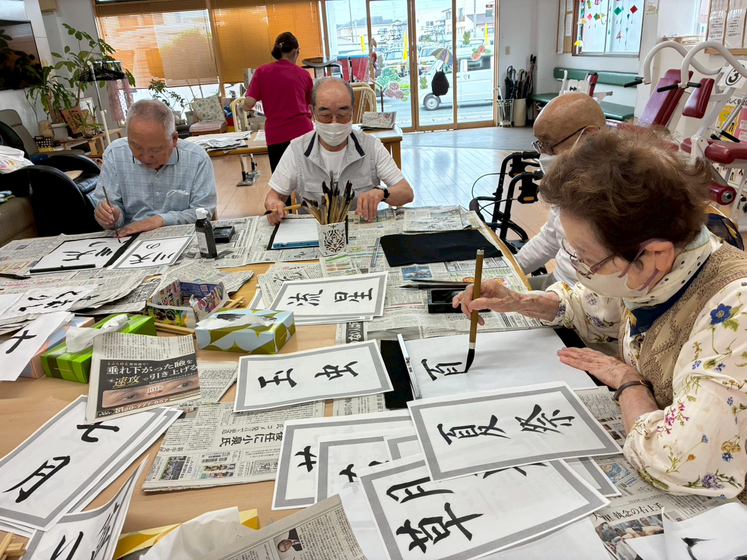 書道で心を育む、浜松市の健康プログラム